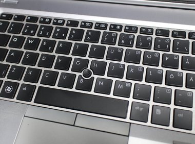 广州服务器回收的理想之选：万强旗下立刻回收网